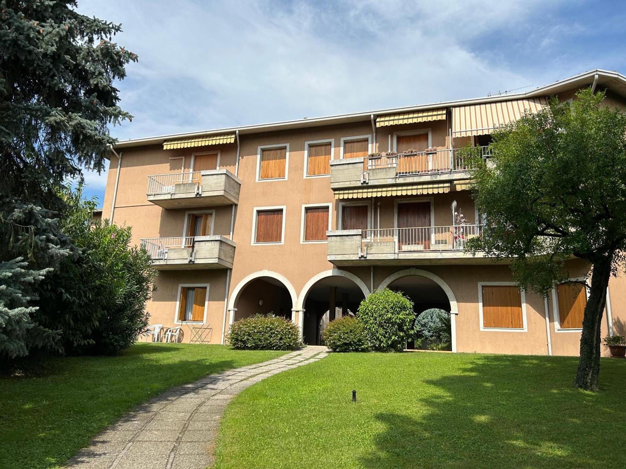 Gold Garda Desenzano Leilighet Desenzano del Garda Eksteriør bilde